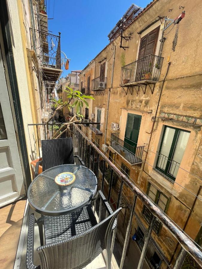 A Casa Di Elena Apartment Palermo Exterior photo